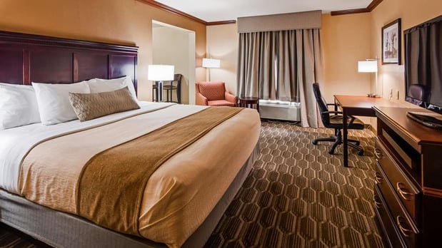Images Best Western Granbury Inn & Suites