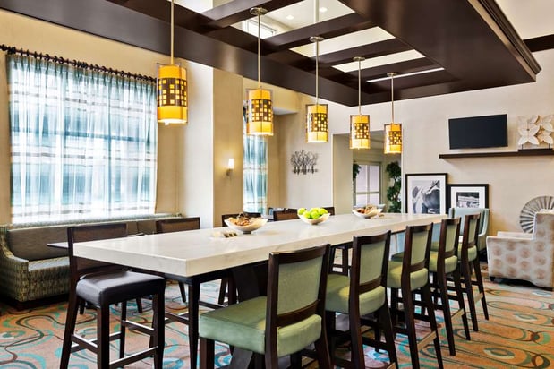 Images Hampton Inn & Suites Atlanta Airport West/Camp Creek Pkwy