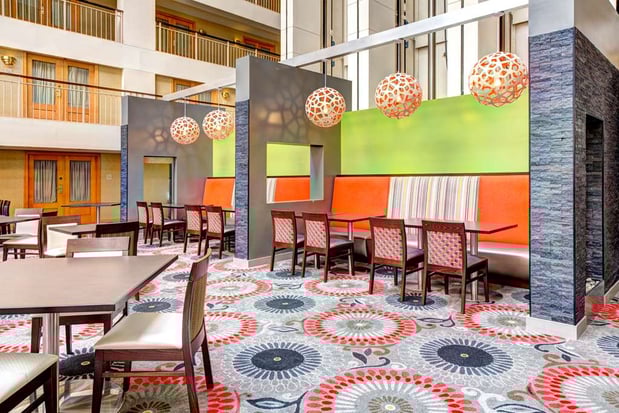Images Embassy Suites by Hilton Chicago O'Hare Rosemont