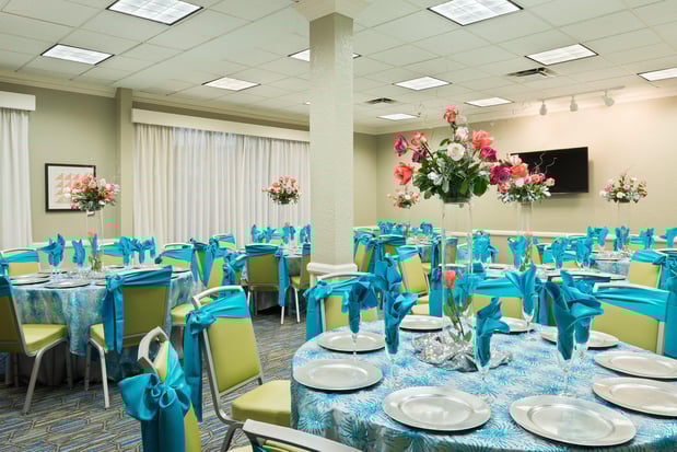 Images Holiday Inn Express & Suites Ft. Lauderdale-Plantation by IHG