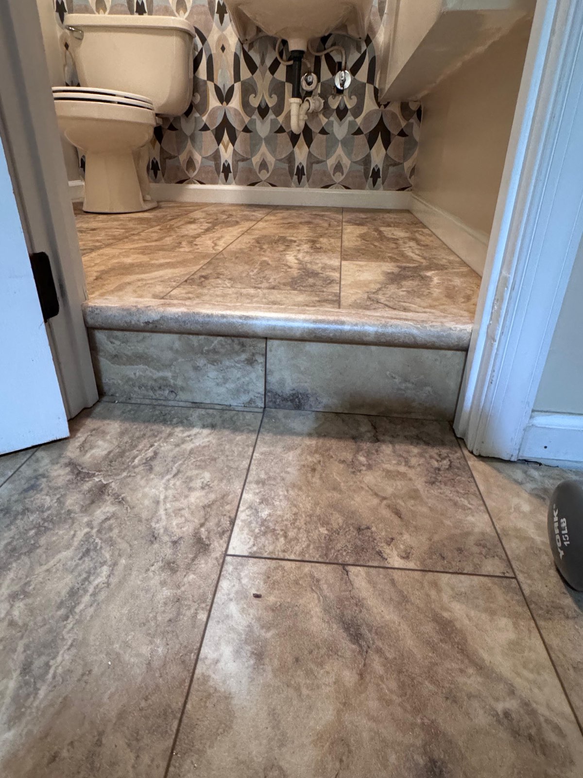 Floor Coverings International of Central Cumberland County Image