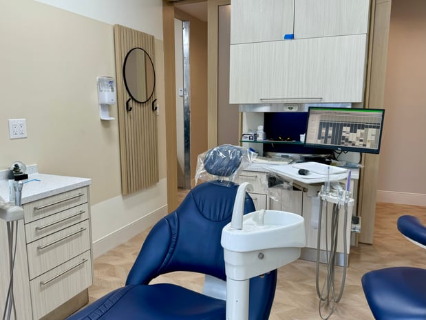 Images Gallery57Dental