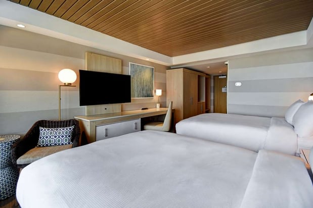 Images DoubleTree by Hilton Virginia Beach Oceanfront South