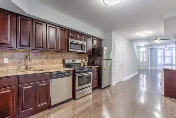 Images Campus Apartments Philadelphia
