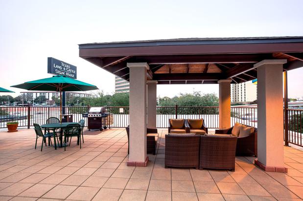 Images Staybridge Suites San Antonio-Airport by IHG