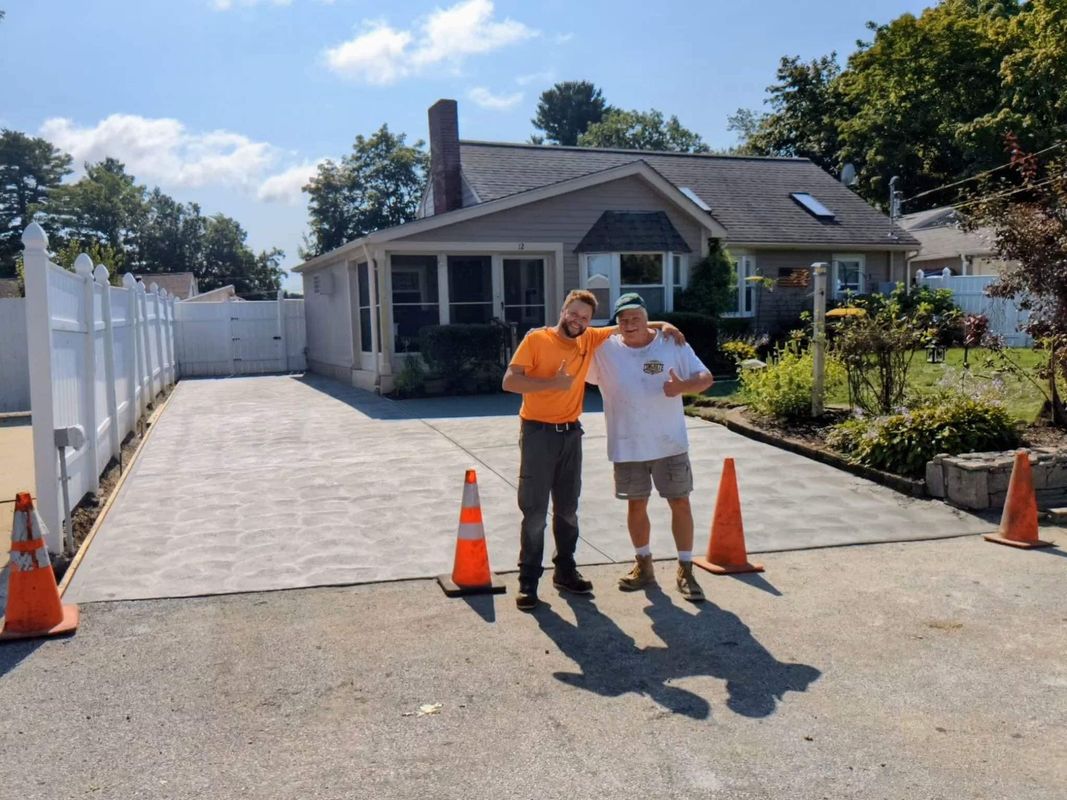 Andre Concrete & Excavation Image