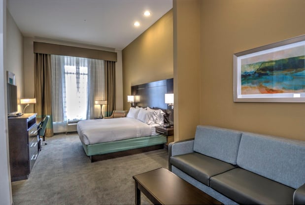 Images Holiday Inn Express & Suites Austin South by IHG
