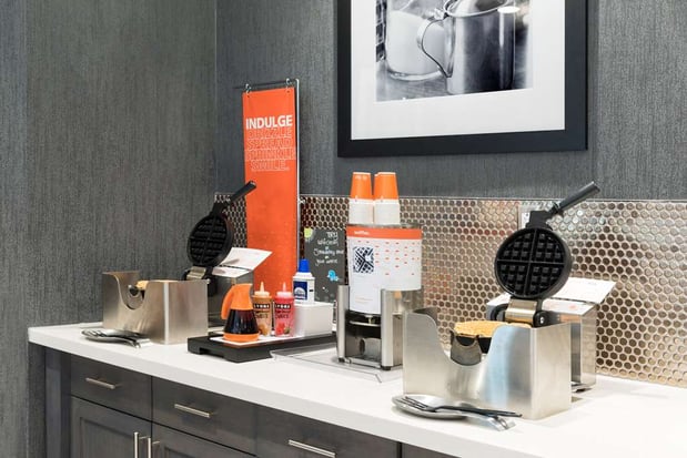 Images Hampton  Inn & Suites Indianapolis-Keystone