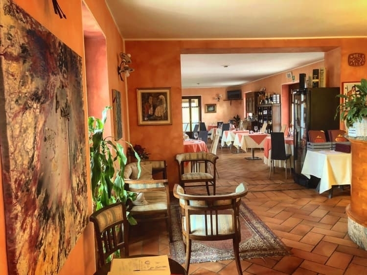Images La Ferte' Restaurant And Suites