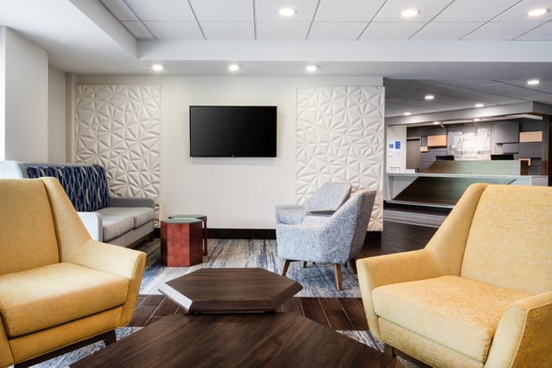 Images Holiday Inn Express & Suites Cincinnati Riverfront by IHG