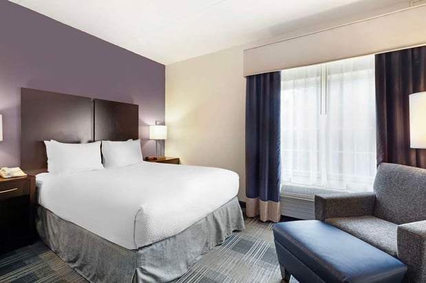 Images Best Western Hartford Hotel & Suites