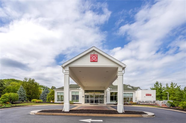 Images Hilton Garden Inn State College