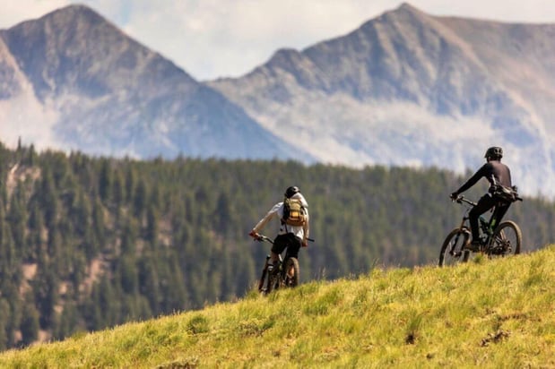 Images Hotel Indigo Silverthorne by IHG