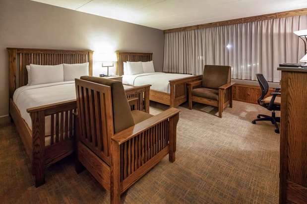 Images DoubleTree by Hilton Hotel Libertyville - Mundelein