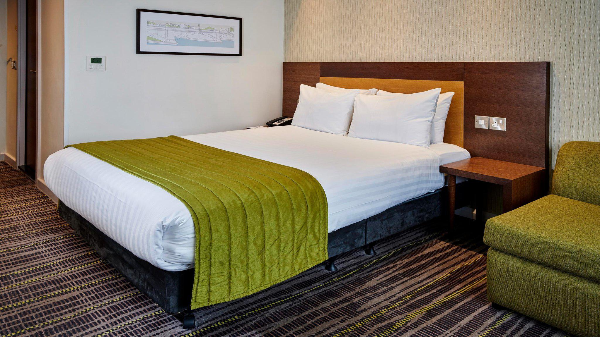 Holiday Inn London - Wembley, an IHG Hotel Wembley 020 8902 8839