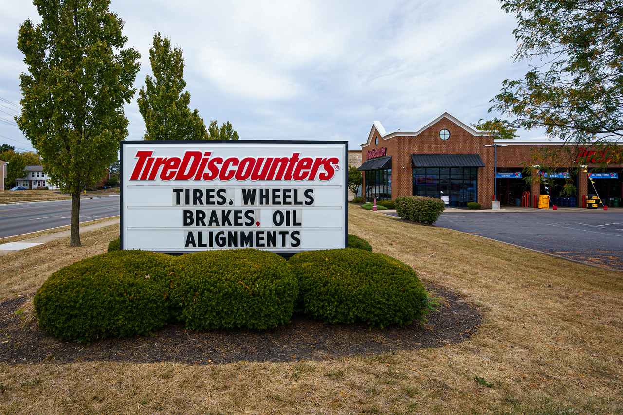 Tire Discounters on 1968 Baltimore Reynoldsburg Rd in Reynoldsburg