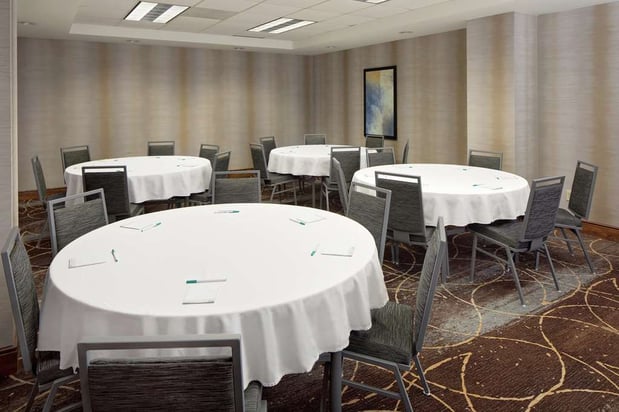 Images Homewood Suites by Hilton Minneapolis-Mall Of America
