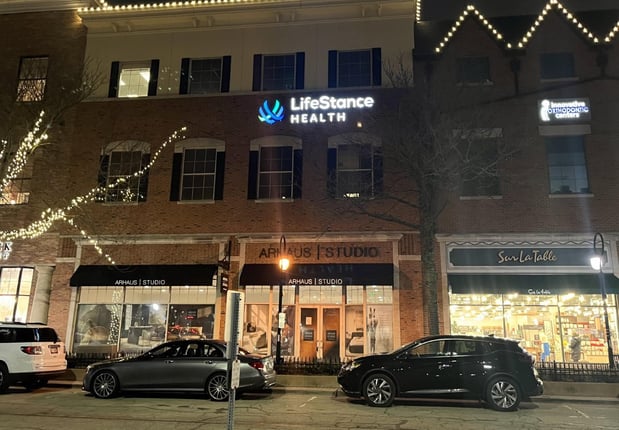 Images LifeStance Therapists & Psychiatrists Naperville