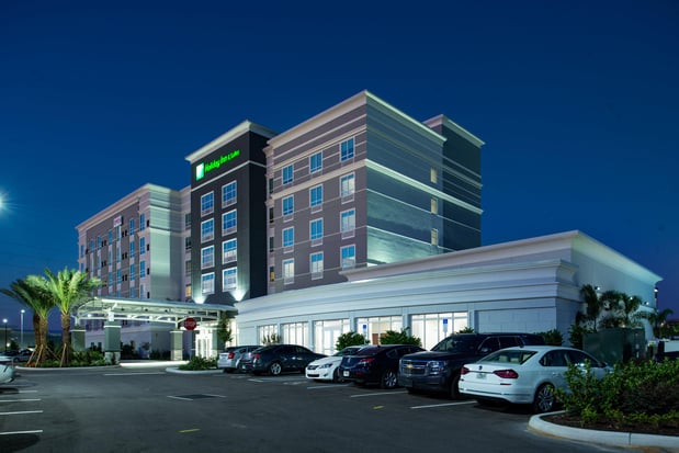 Images Holiday Inn & Suites Orlando I-Drive - Theme Parks by IHG