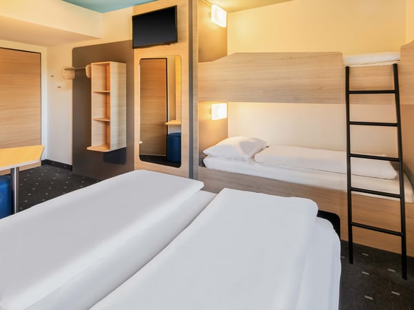 Bilder B&B HOTEL Darmstadt