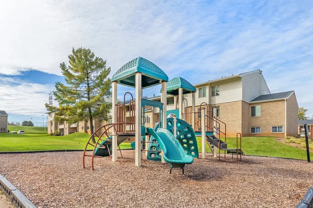 Images The Apartments at Saddle Brooke