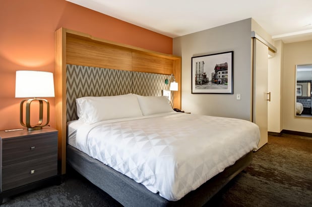 Images Holiday Inn Lancaster by IHG