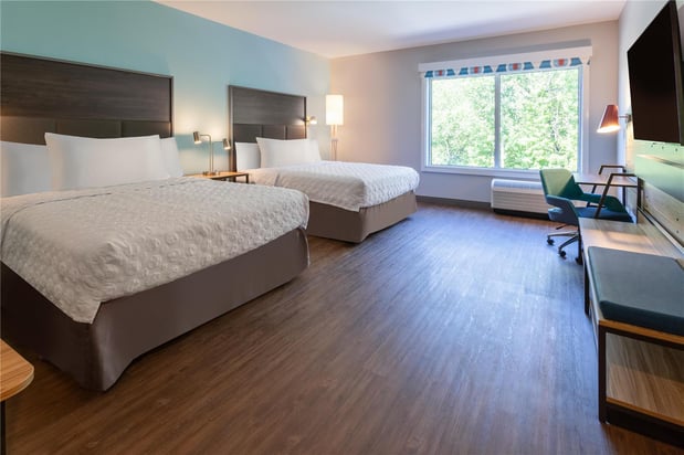 Images Tru by Hilton Commerce