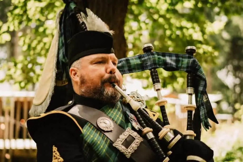 Images Andrew Paton Highland Bagpiper