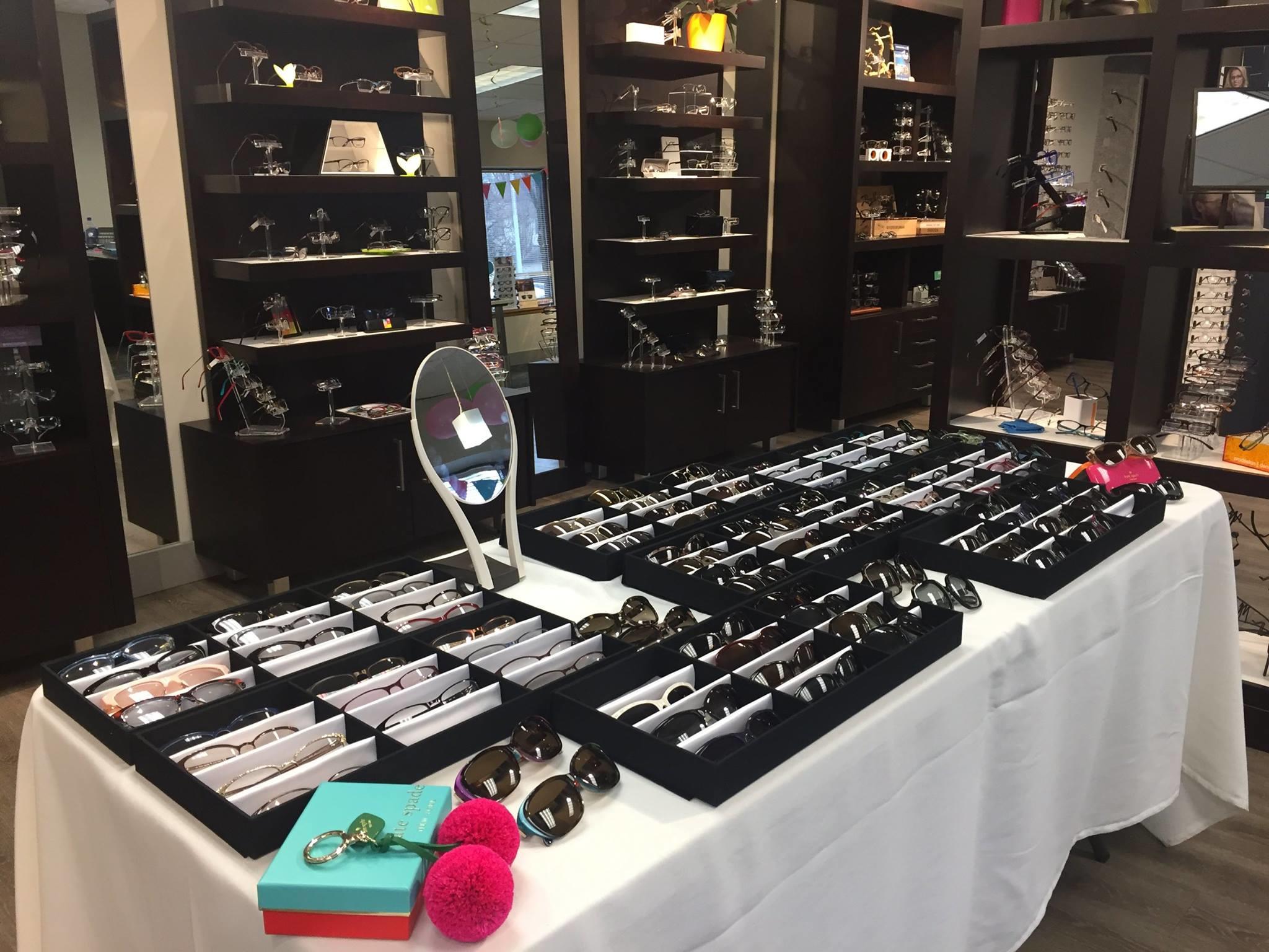 Dakota Eye Care Associates in Stillwater, MN (Optometrist