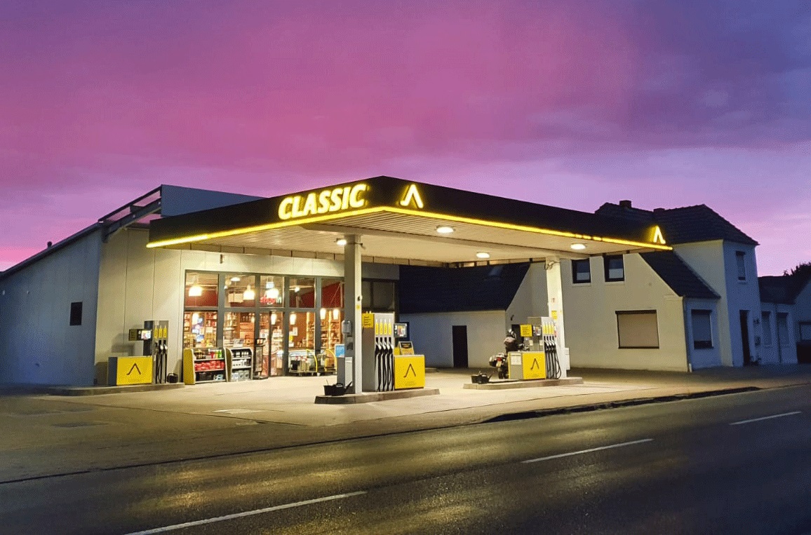 Bild 1 CLASSIC Tankstelle in Langwedel