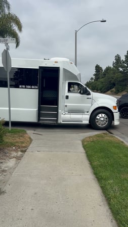 Images Diego Party Bus & Limo