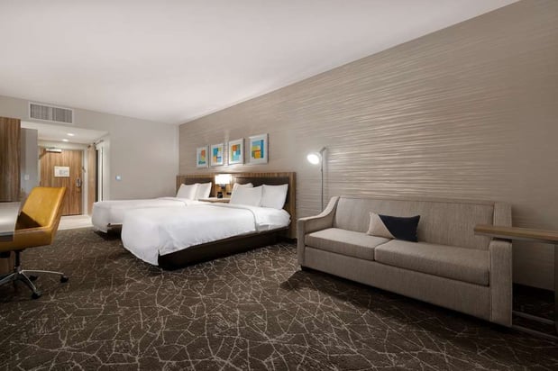 Images Hilton Garden Inn Anaheim Resort