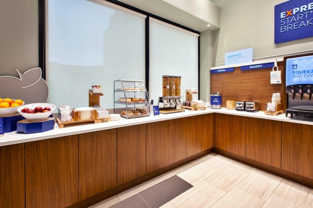 Images Holiday Inn Express Nyc Brooklyn - Sunset Park by IHG