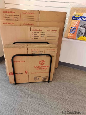 Images CubeSmart Self Storage