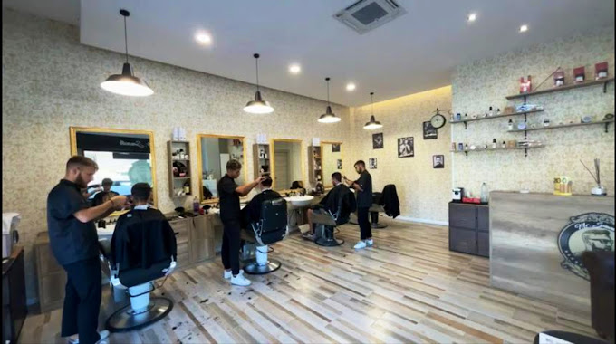 Images Mr Smooth Barber Shop3