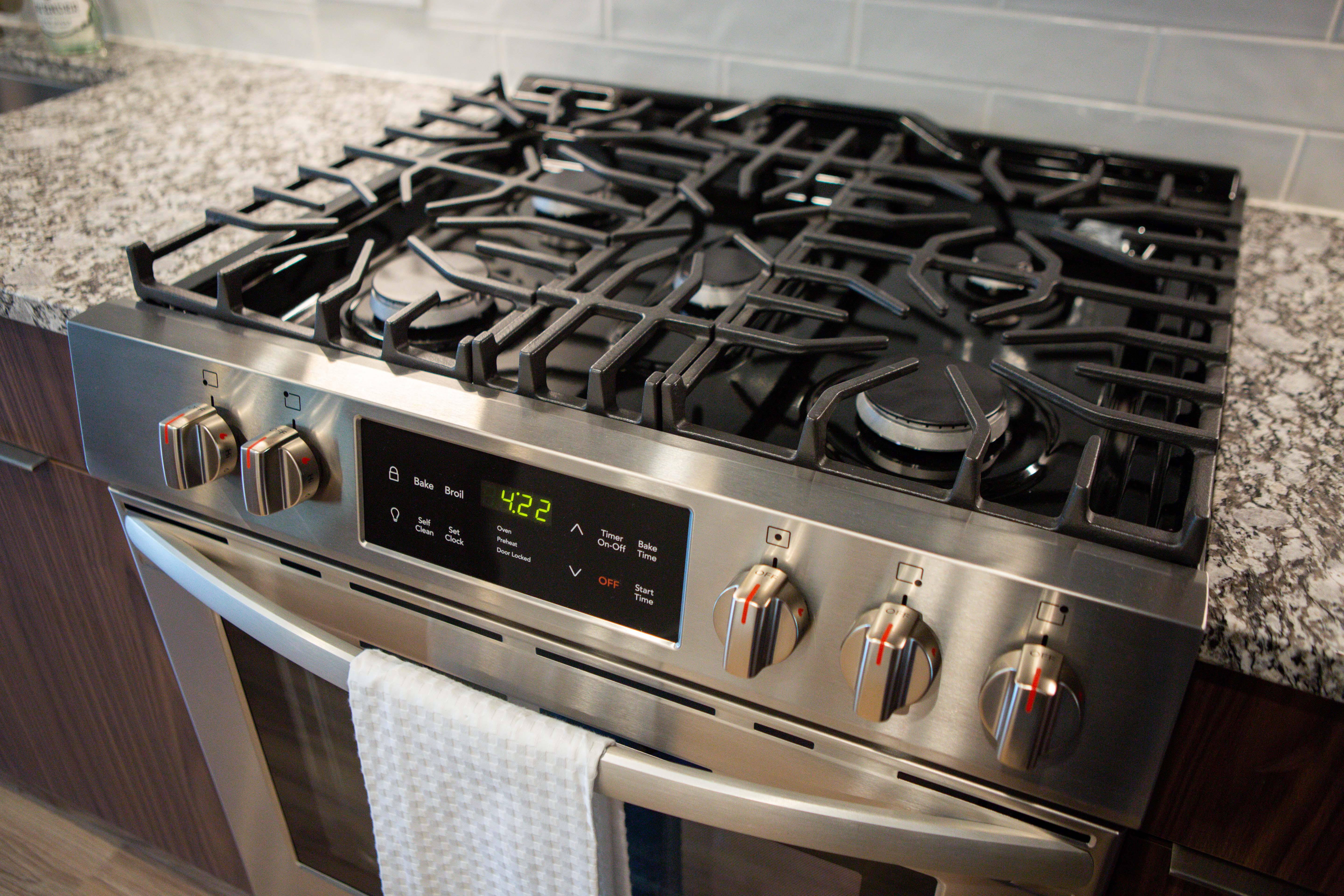 Enjoy your front-control gas range.