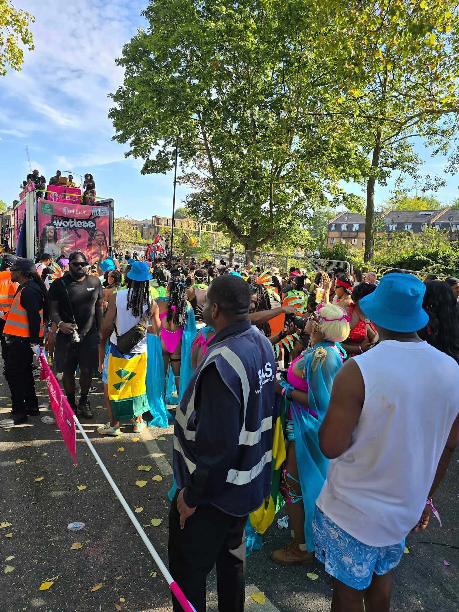 Images Specialist Advanced Security Ltd