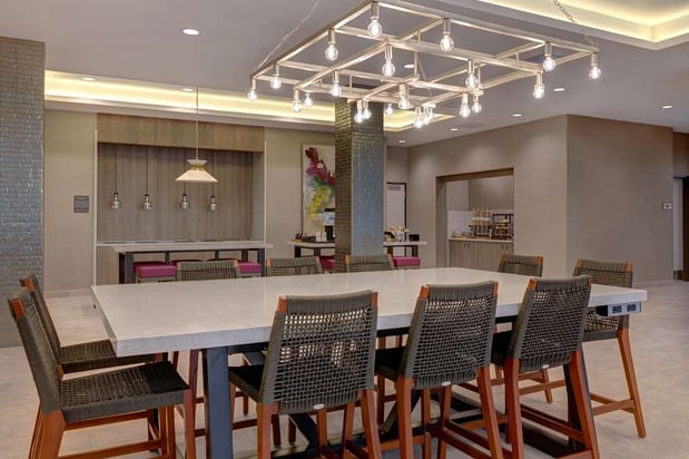 Images Hilton Garden Inn Temecula
