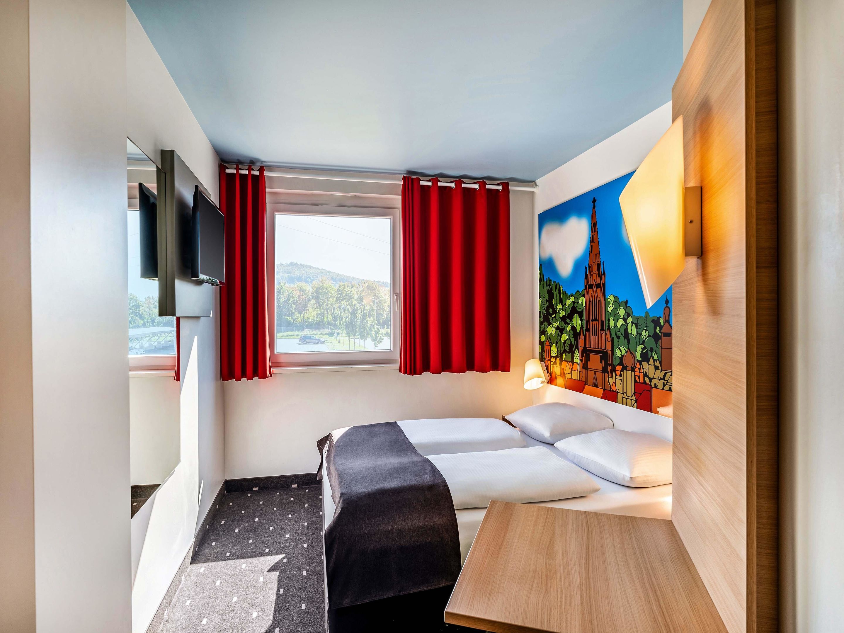 B&B HOTEL Freiburg-Süd in Freiburg im Breisgau - Logo