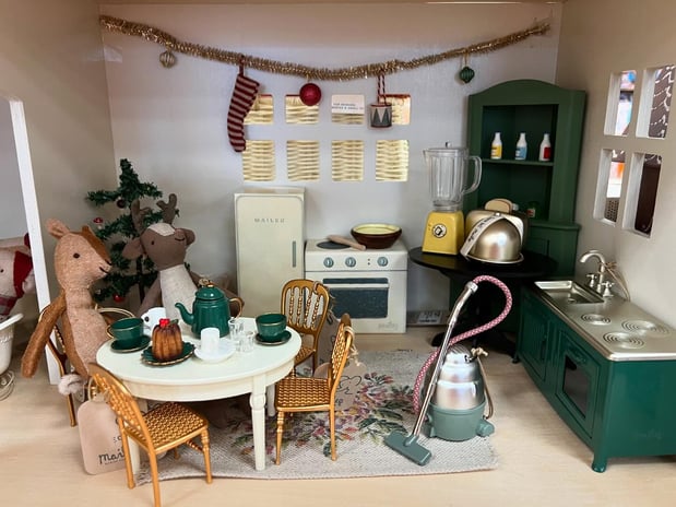 Images Piccolo Mondo Toys - Bethany Village Centre