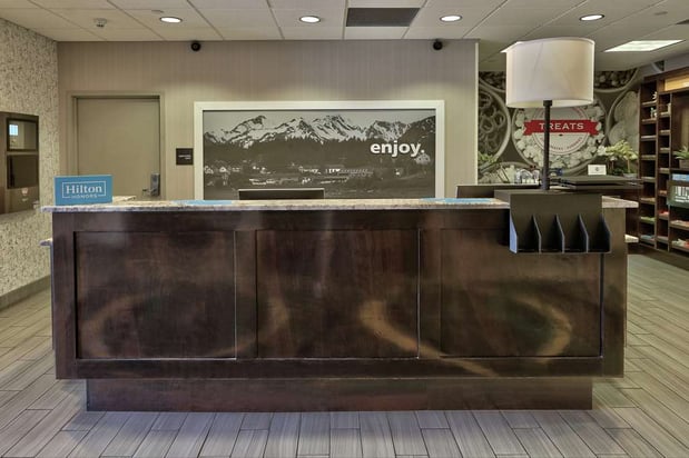 Images Hampton Inn & Suites Albuquerque Airport