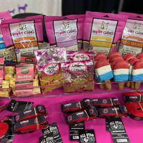 Do you need to travel products for your pets? Woof Gang Bakery & Grooming Gretna will deliver everything from food and supplements to treats, clothing, bedding and travel gear to keep your animals happy and healthy while on the journey.