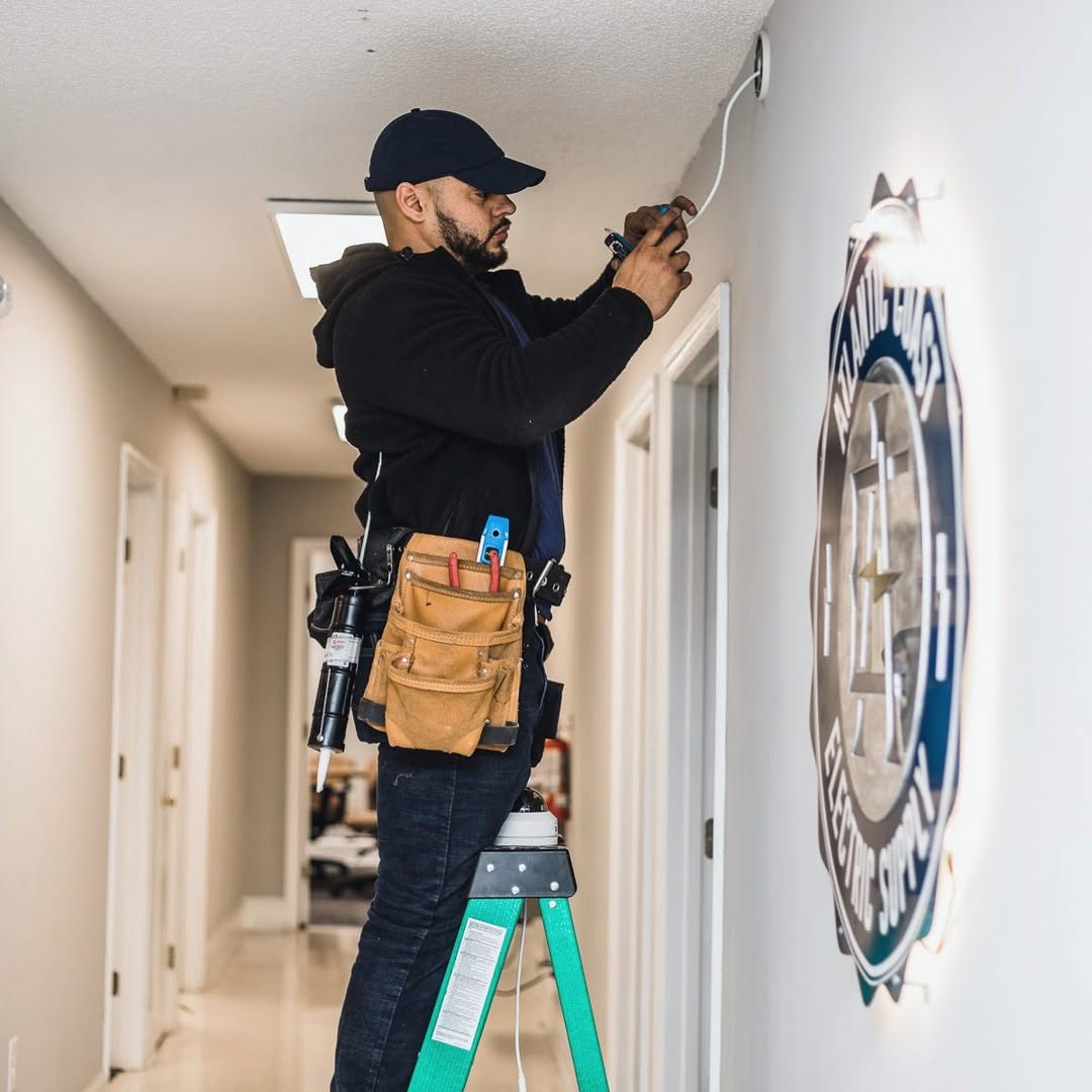 SimpleCom technician providing end-to-end network installation services