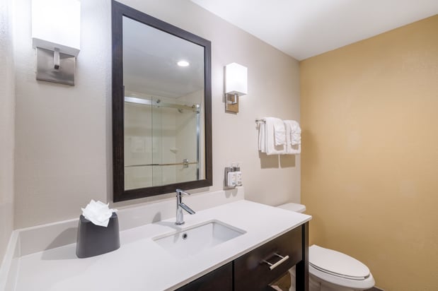 Images Garner Hotel Clarksville Northeast by IHG