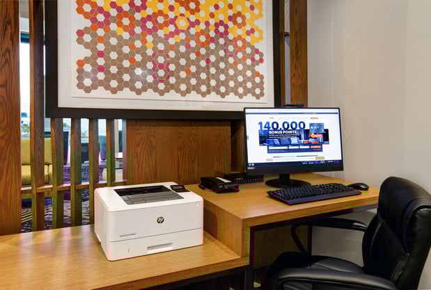 Images Holiday Inn Express & Suites Milwaukee - Brookfield by IHG
