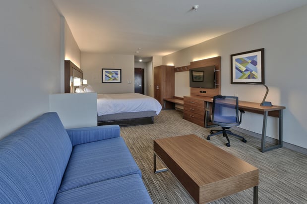Images Holiday Inn Express & Suites Albuquerque Historic Old Town by IHG