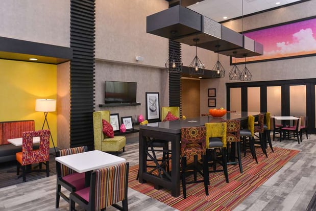 Images Hampton Inn & Suites Ames