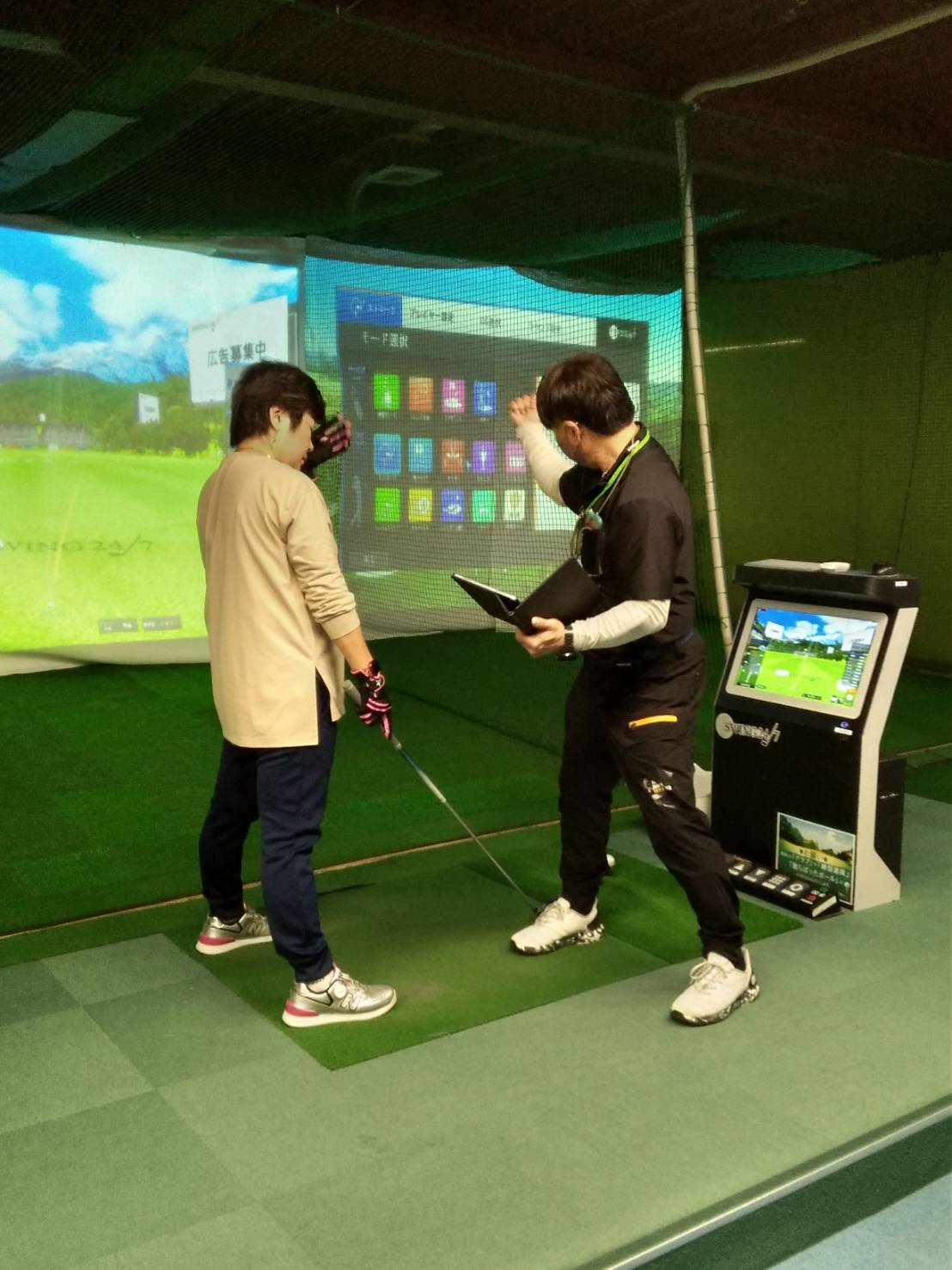 Images インドアゴルフ練習場SWING24/7 戸塚店