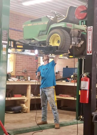 Images Commonwealth Repairs Inc