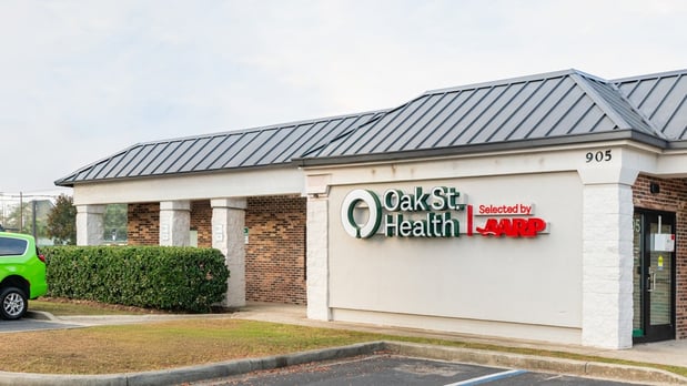 Images Oak Street Health West Columbia Primary Care Clinic
